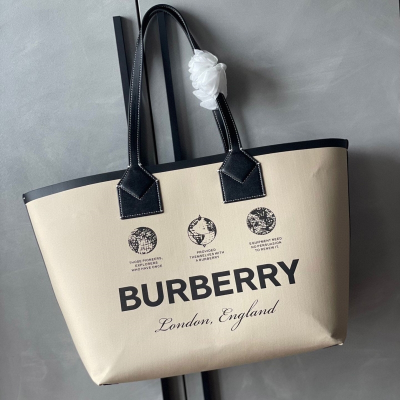 B**rry shopping bags